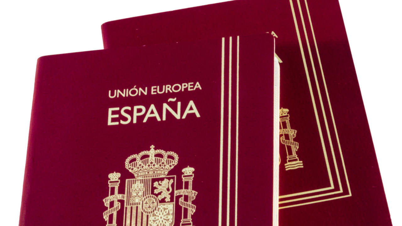 How to obtain the spanish nationality on Internet