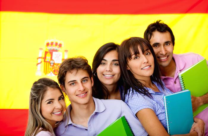 (Español) 4 trámites imprescindibles que debes hacer al llegar a estudiar en España