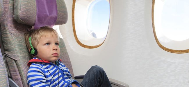 (Español) Permiso para un menor de edad venezolano: ¿viaje, cambio de residencia o ejercicio unilateral de la patria potestad?